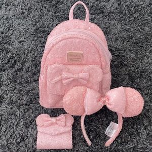 DisneyParks Loungefly Minnie Mouse Sequin Backpack